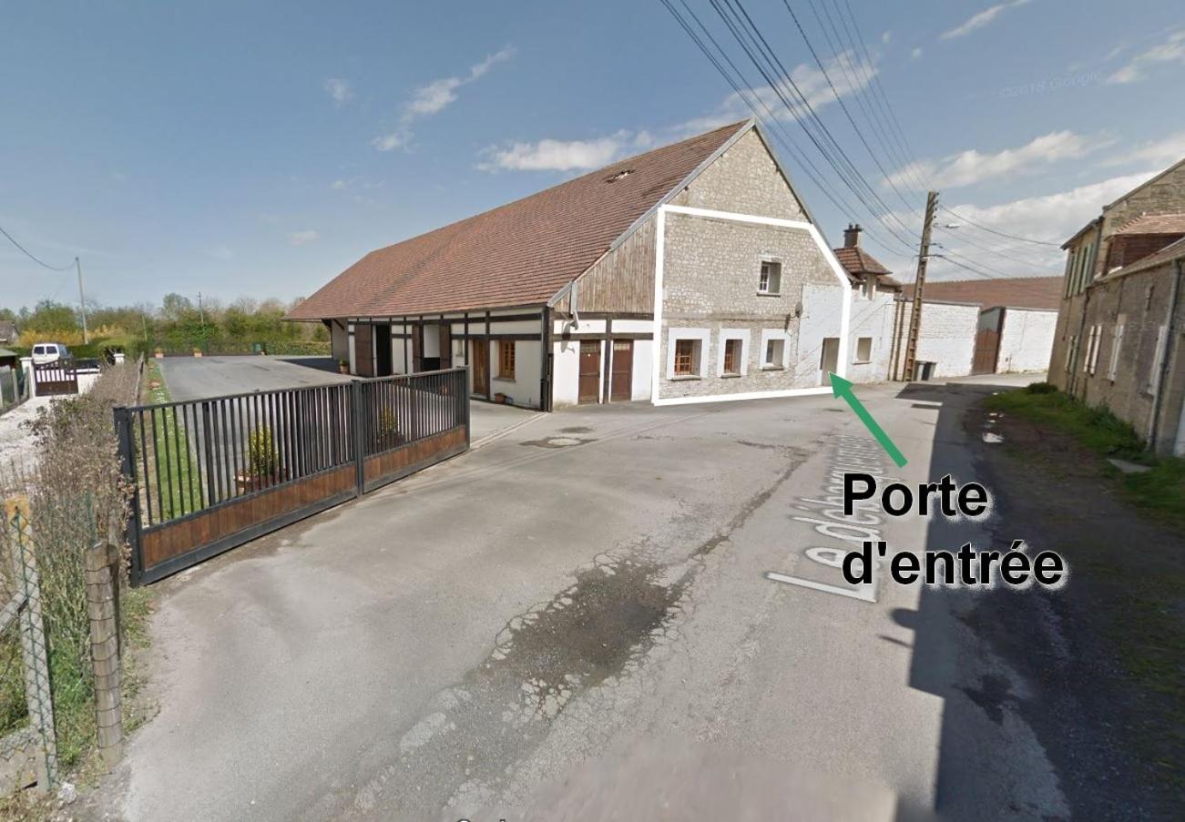 Ecurie Des Charmes A 5 Minutes De La Plage Merville-Franceville-Plage Exterior foto